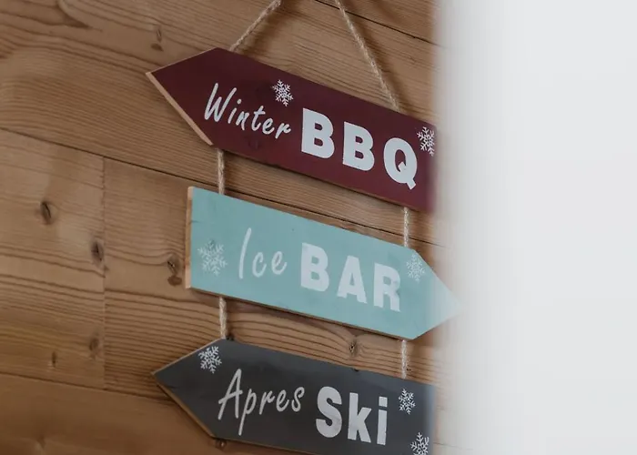 Stylish Alpine Nest With Panoramic Vt Views Apartment